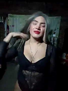 yovana13 online show from March 4, 9:14 am