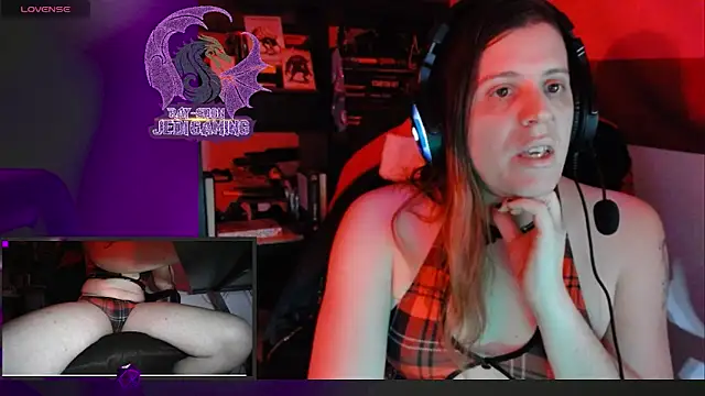 Rae-Suon online show from December 17, 6:02 am