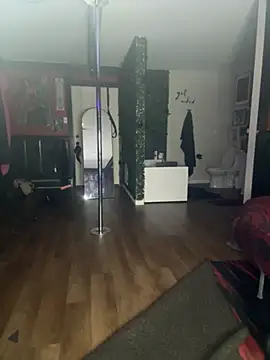 Snapshot of Luluof chatting on September 19, 8:31 am Luluof online show from September 19, 8:31 am