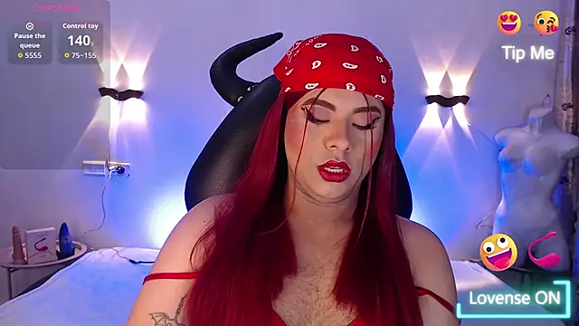 Emili Roux online show from November 29, 1:13 pm