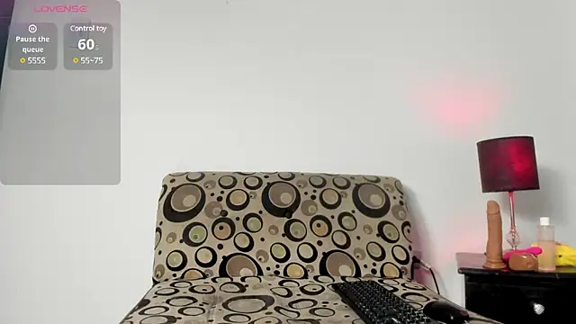 alejandrasxx online show from January 24, 7:39 pm