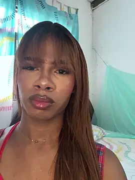 alejandrasxx online show from September 16, 1:37 pm