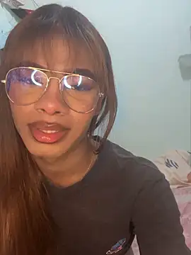 alejandrasxx online show from September 20, 1:16 pm