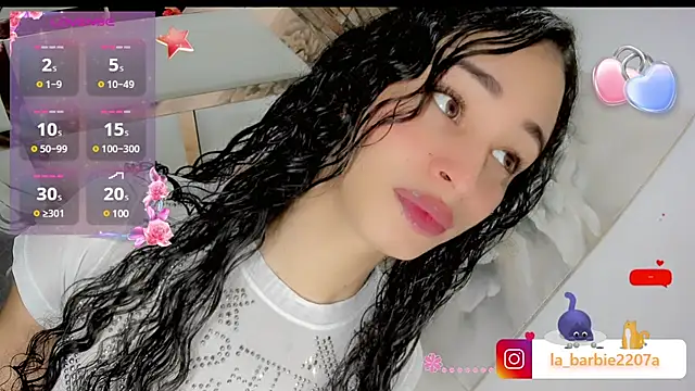 Snapshot of barbiedolls_x chatting on March 18, 8:32 am barbiedolls x online show from March 18, 8:32 am