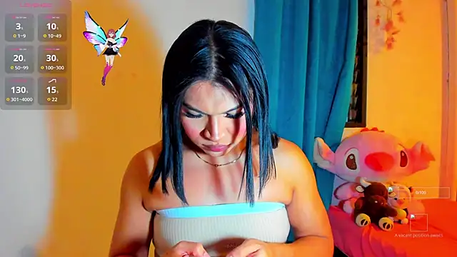 miavalentinaaa online show from November 4, 12:21 am