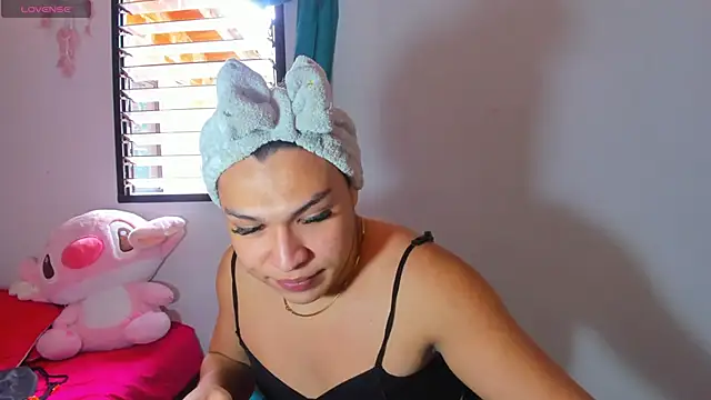 miavalentinaaa online show from November 25, 5:26 pm