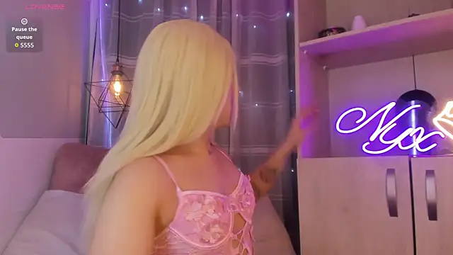 Nyx  Blackwood online show from February 18, 11:23 pm