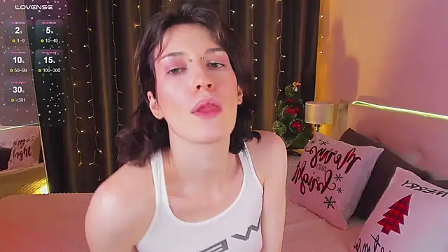 Kolette Gray online show from January 4, 3:39 pm