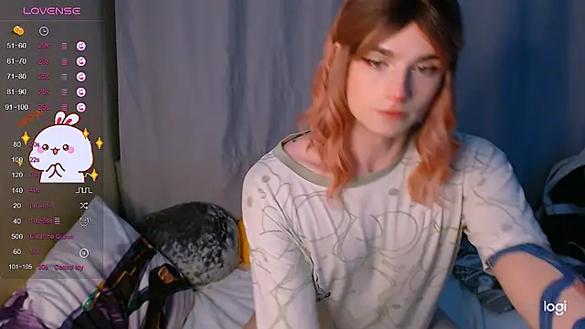 Snapshot of Alice_Hells chatting on February 1, 2:24 pm Alice Hells online show from February 1, 2:24 pm