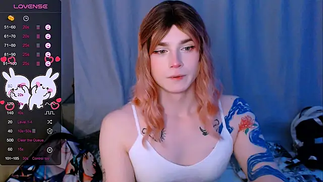 Snapshot of Alice_Hells chatting on March 6, 3:20 am Alice Hells online show from March 6, 3:20 am