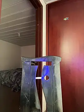 giuliana andrade online show from December 6, 2:00 pm