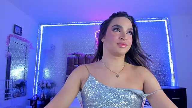 KylieVictoria online show from February 6, 4:42 am