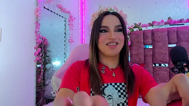 KylieVictoria online show from March 15, 5:06 am