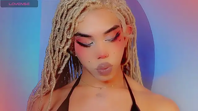 DanniLee  online show from July 25, 7:12 pm