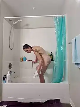 thatonespicychick online show from January 20, 6:10 pm