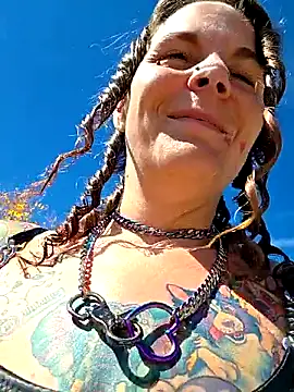 thatonespicychick online show from September 28, 6:29 pm