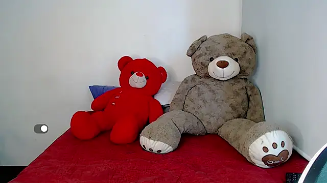 SamanthaaSmitt online show from March 15, 5:13 pm