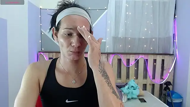 Michellcockxxx online show from February 5, 4:16 am