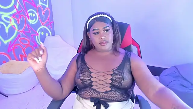 GEANNAROSE online show from December 20, 7:12 am