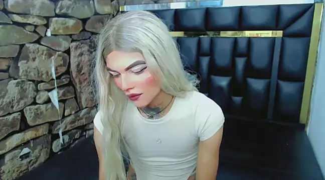 Luna and valery online show from January 25, 8:10 pm