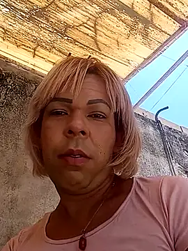 blondebitchlitle online show from September 15, 3:39 pm