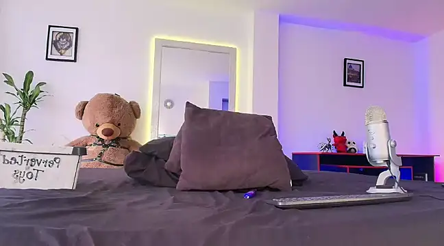 xl dakotadom online show from February 16, 2:00 pm