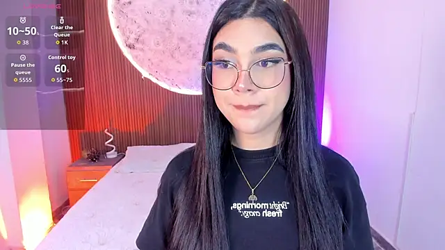 RoseCassie online show from June 13, 1:44 pm