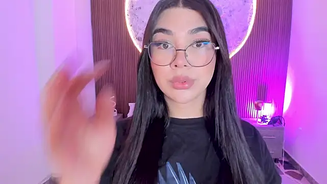 RoseCassie online show from July 15, 1:16 pm