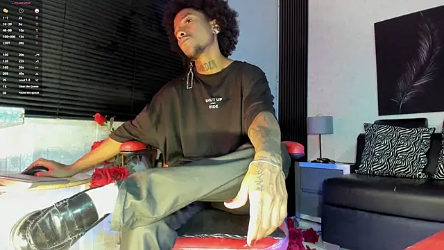 JhonyMiller  online show from November 24, 7:49 pm