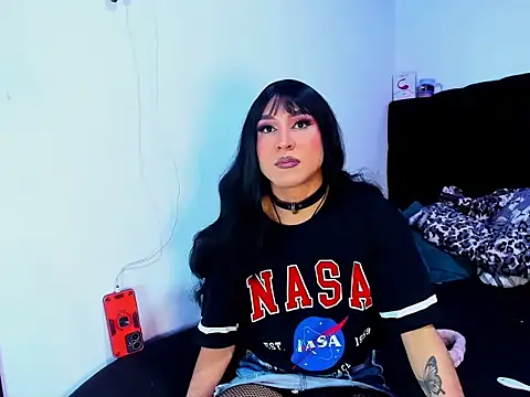 Georgina Giio online show from October 24, 9:09 pm