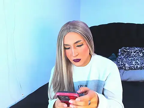 Georgina Giio online show from November 21, 9:16 pm