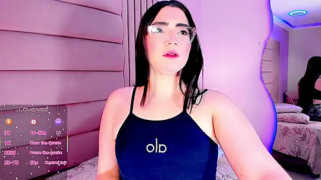 Dalis Hills online show from April 5, 4:54 am