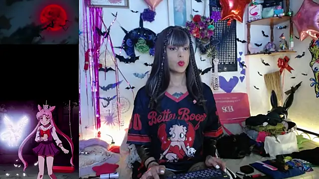 purplekattlyn online show from June 15, 4:14 am