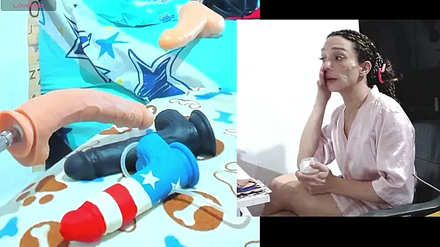 afroditacute15 online show from February 27, 12:27 am