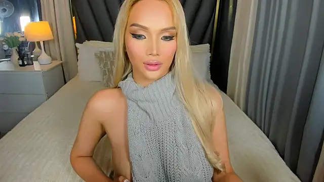 KylieSonique online show from January 6, 5:22 am