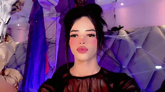 Snapshot of Nina_Keyli chatting on October 16, 2:56 am Nina Keyli online show from October 16, 2:56 am