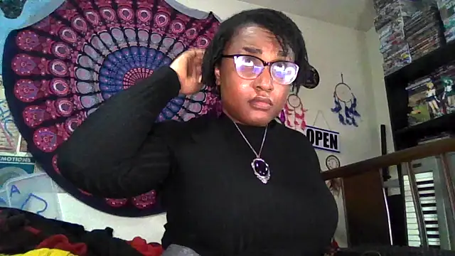 GardeniaFields online show from April 10, 7:03 am