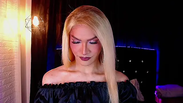 agatha rodriguez online show from July 26, 2:20 am