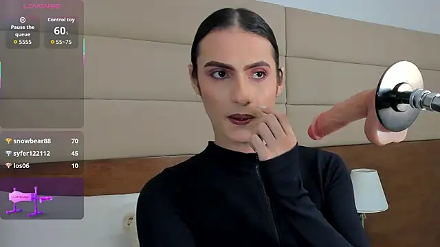 shantall skinny online show from November 12, 3:41 am