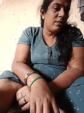 kissmetha online show from July 18, 11:17 am