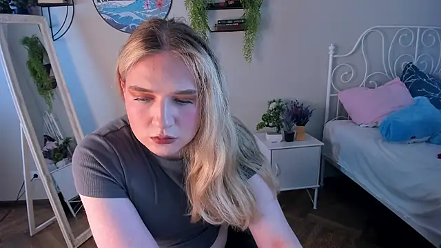 Snapshot of Jes_Solar chatting on October 12, 12:51 pm Jes Solar online show from October 12, 12:51 pm