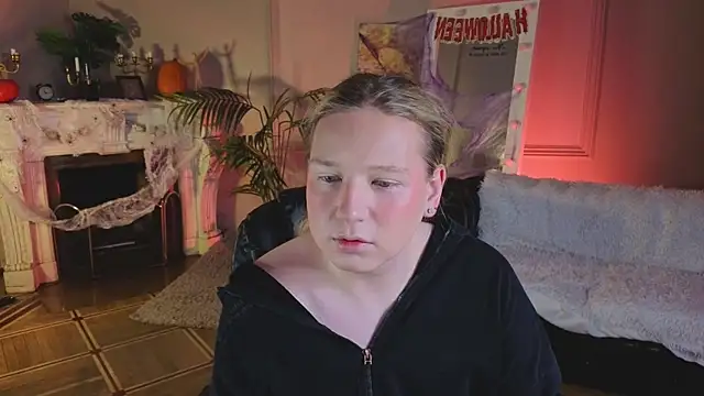 Jes Solar online show from November 1, 9:45 pm