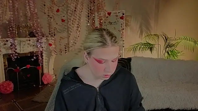 Jes Solar online show from February 14, 9:54 pm