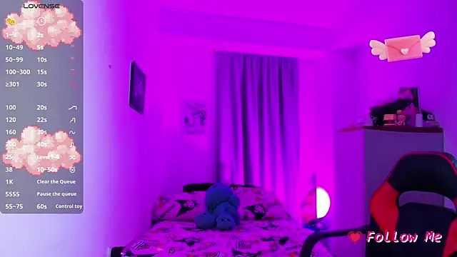 SkylerBennet online show from November 25, 3:41 am