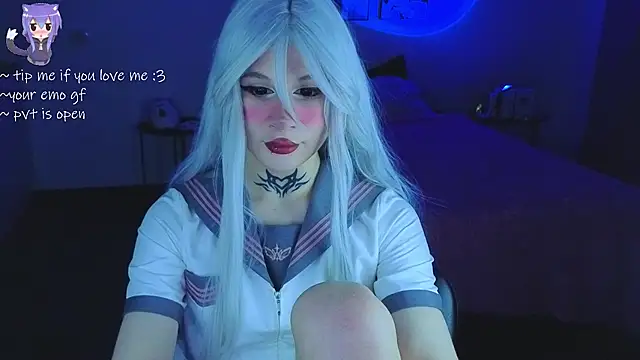your little eva online show from June 7, 10:29 pm