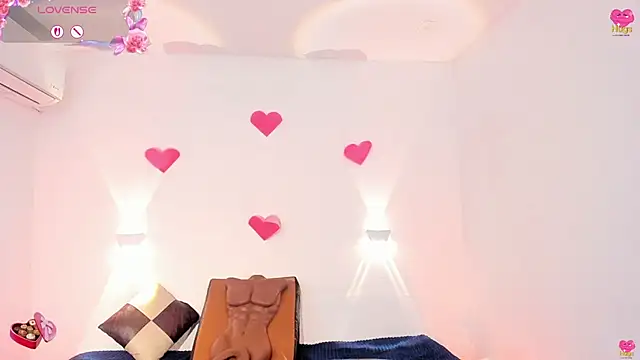 Sol Vanegas online show from February 15, 7:56 pm