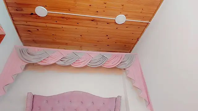  Abby white  online show from November 26, 10:45 pm