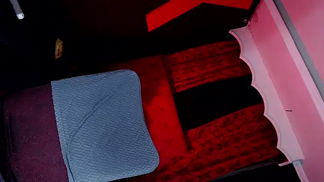 abrilbigcock online show from July 26, 11:33 pm