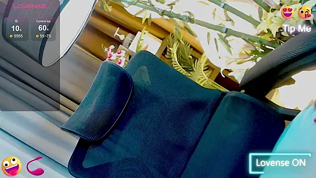 Snapshot of ts_catalheya14 chatting on October 13, 11:11 am ts catalheya14 online show from October 13, 11:11 am