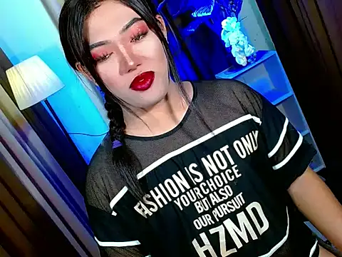 bigfattycocksonya27 online show from February 6, 10:32 am